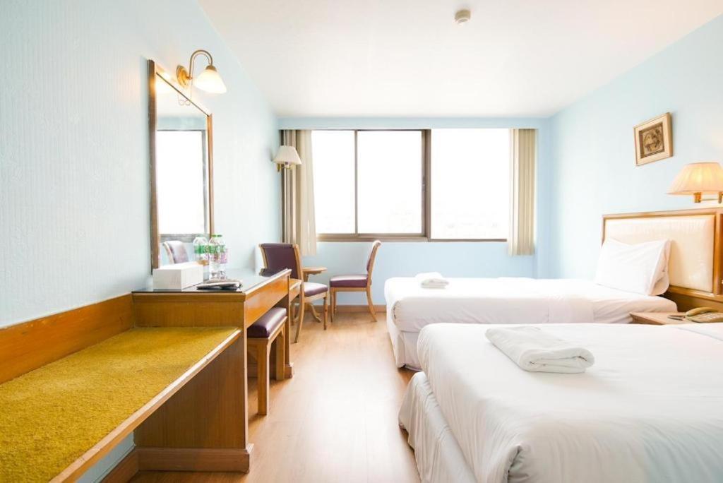 Wish Inn Chidlom V วิช อินน์ ชิดลม 2 Банкок Екстериор снимка